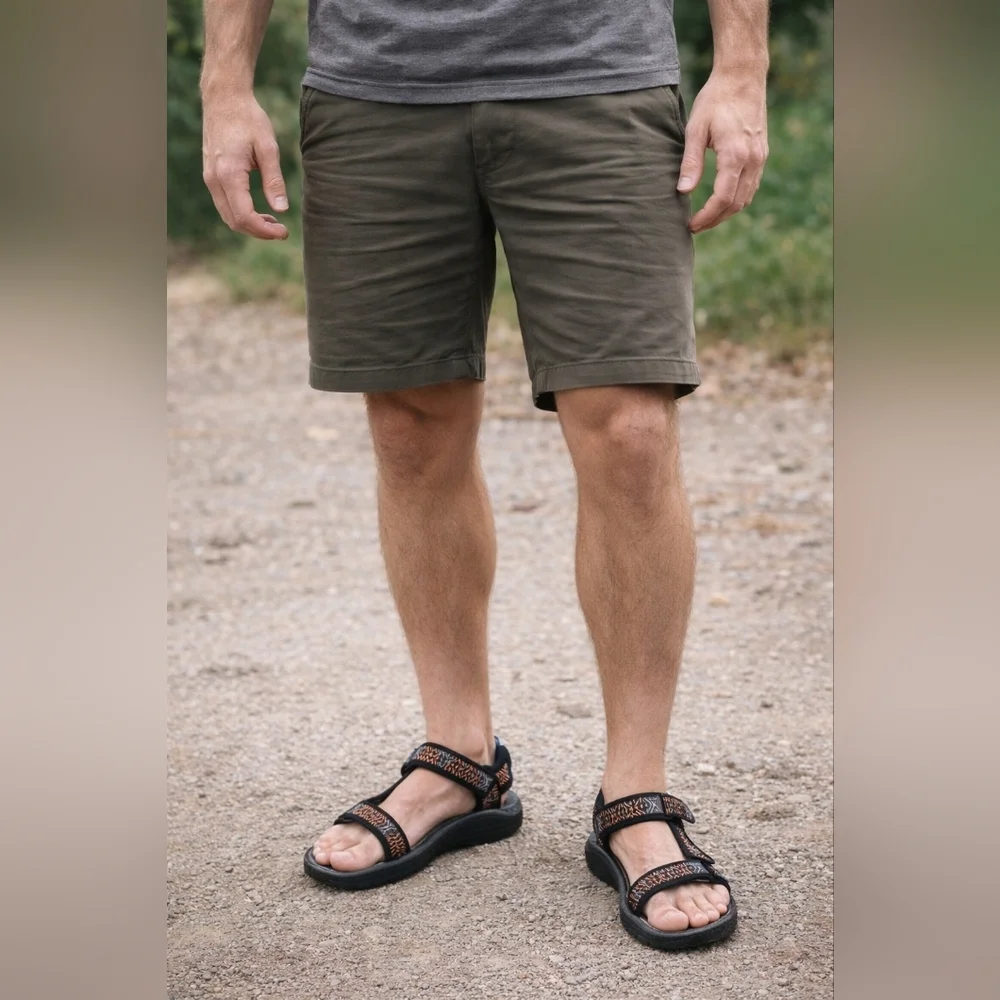 Teva Hurricane Aztec Print sz W11 and men's sz. 9